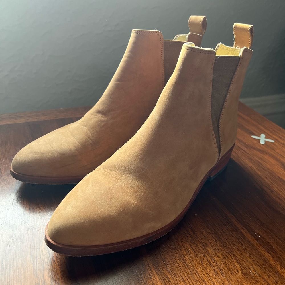 Nisolo Chelsea Boot Almond Size 9